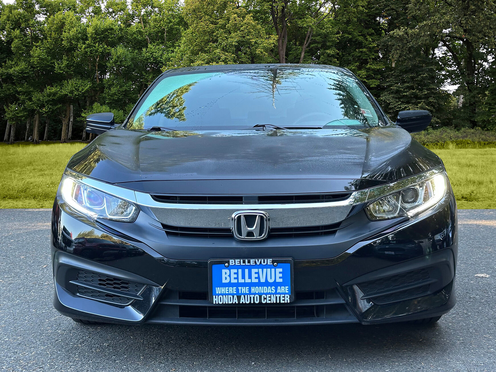 Used 2018 Honda Civic EX image 2