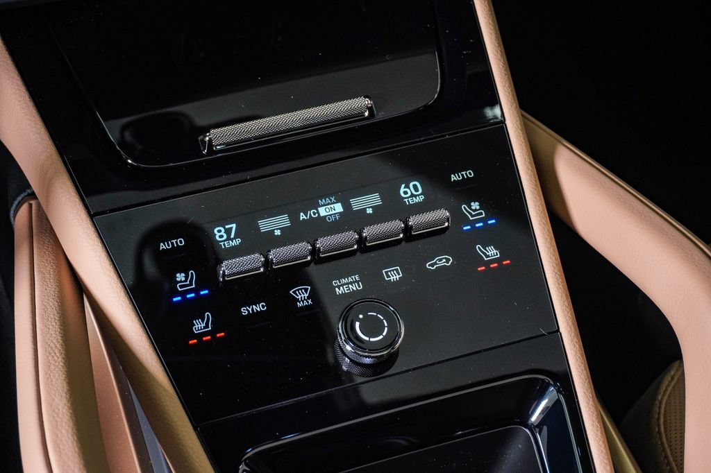 New 2026 Porsche Cayenne AWD/4WD image 24