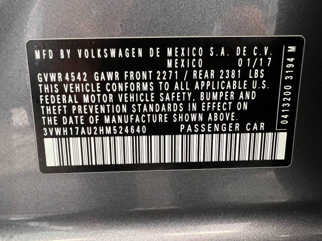 Used 2017 Volkswagen Golf SE AWD/4WD image 32
