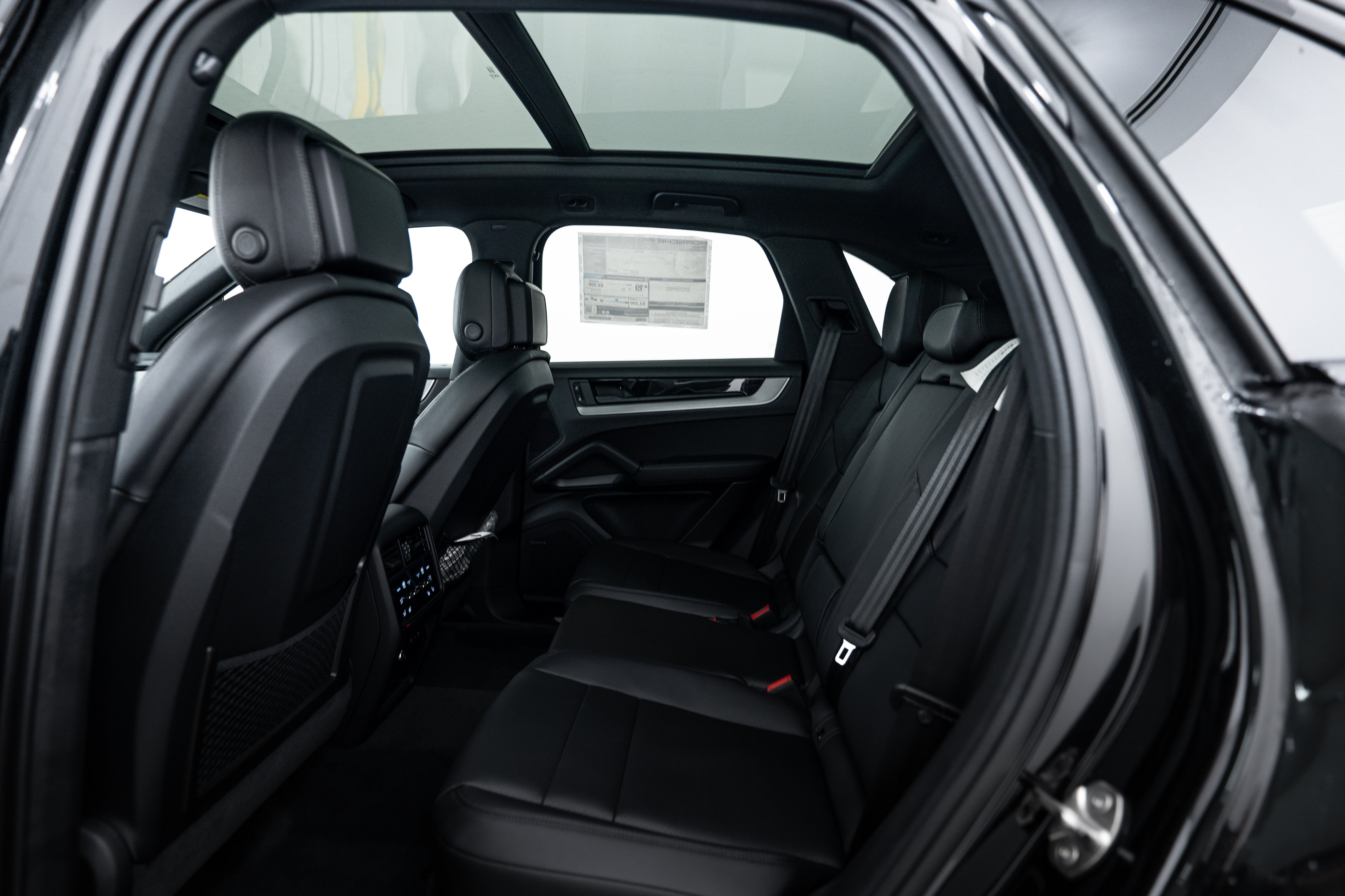 New 2026 Porsche Cayenne image 23