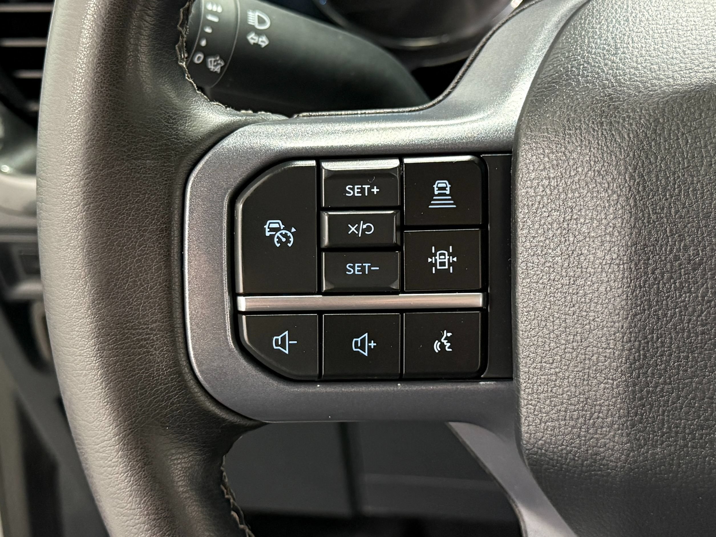Used 2023 Ford F150 XLT w/ Equipment Group 302A High AWD/4WD image 17