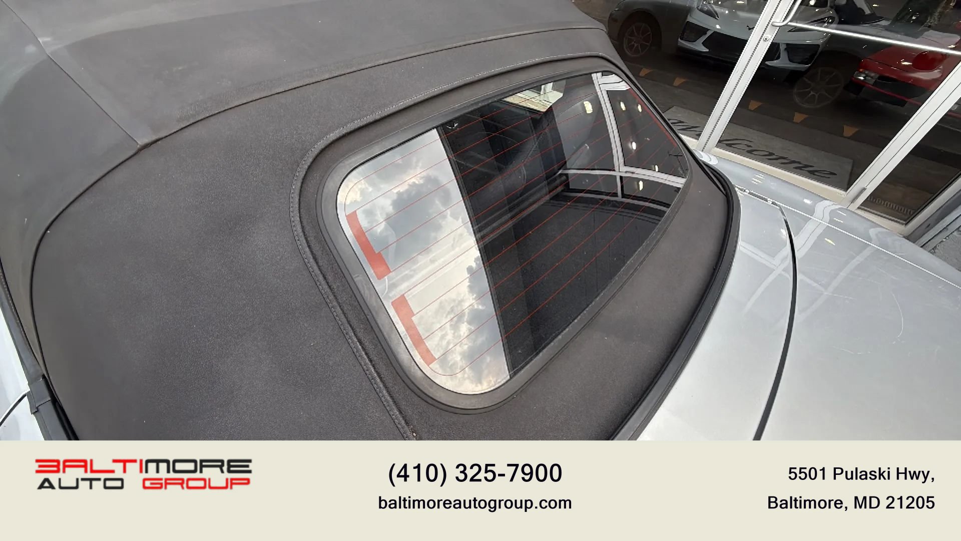 Used 2004 MAZDA MX-5 Miata w/ Cloth Azure Blue Pkg RWD image 10