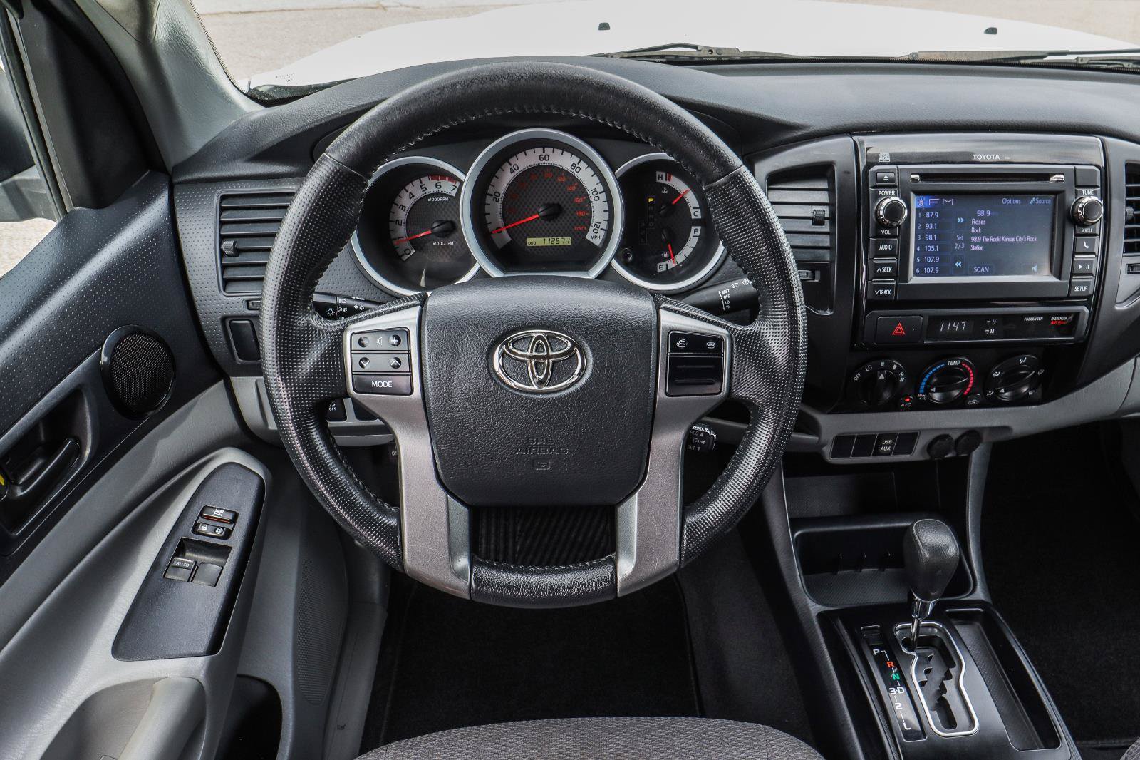 Used 2013 Toyota Tacoma 2WD Access Cab w/ Convenience Pkg image 12