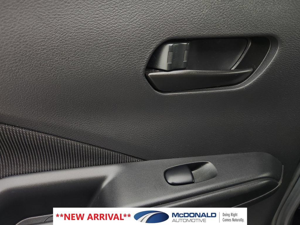 Used 2022 Nissan Kicks S FWD image 15