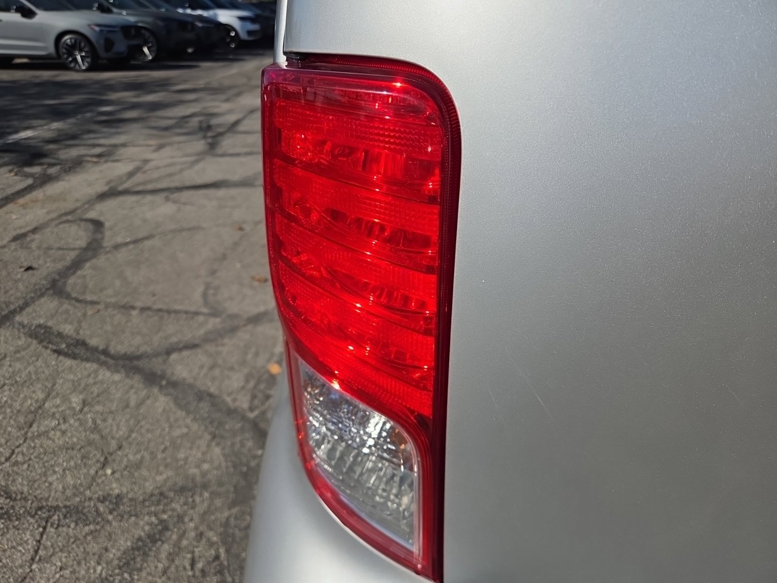 Used 2015 Scion xB FWD image 9