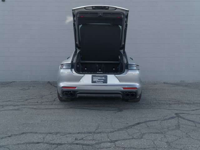 Certified 2022 Porsche Panamera GTS image 14