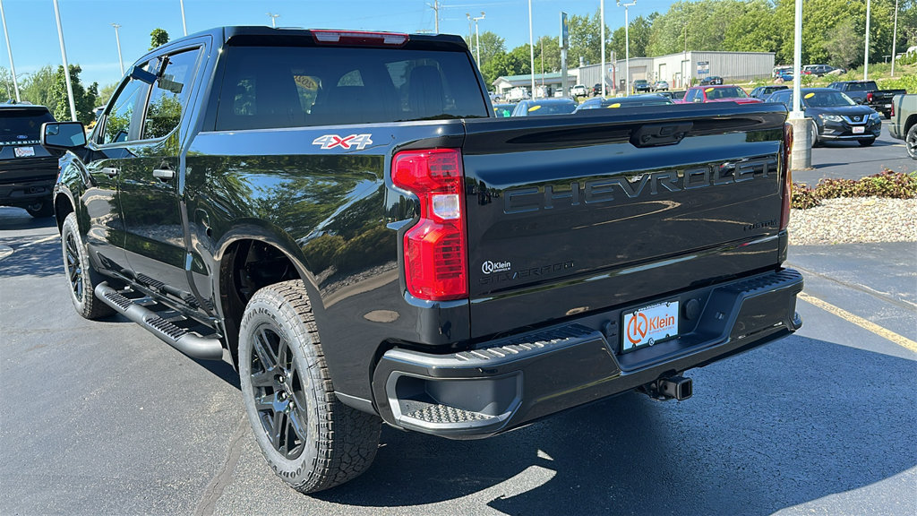 New 2026 Chevrolet Silverado 1500 Custom w/ Turbomax Blackout Package AWD/4WD image 6