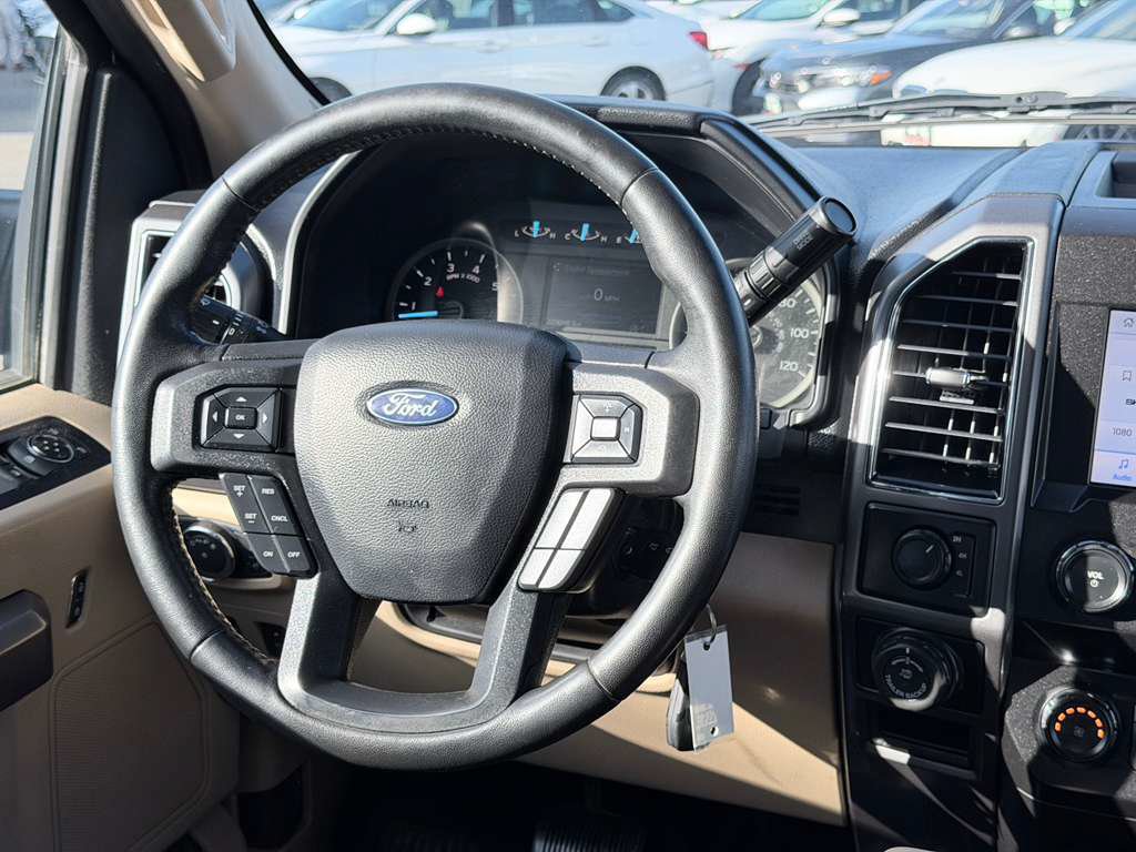 Used 2020 Ford F150 XLT w/ Equipment Group 302A Luxury AWD/4WD image 27