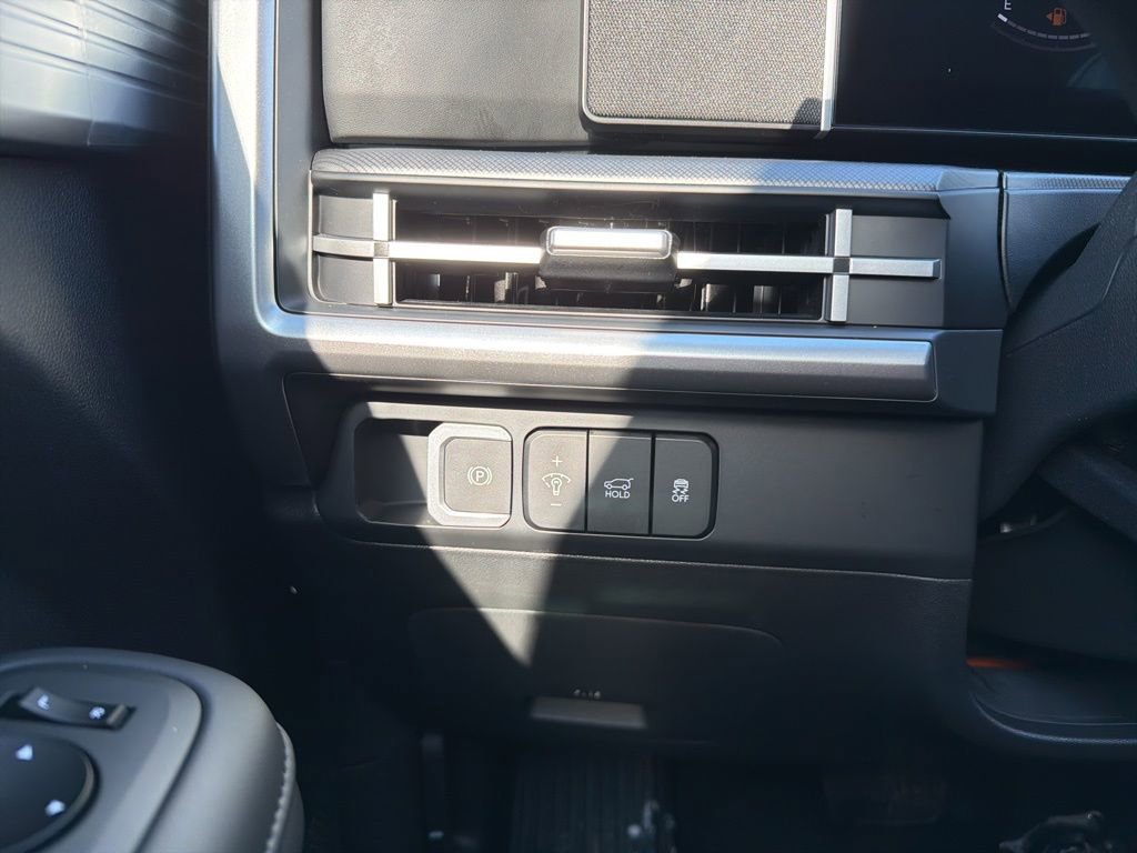 New 2026 Hyundai Santa Fe SEL image 32