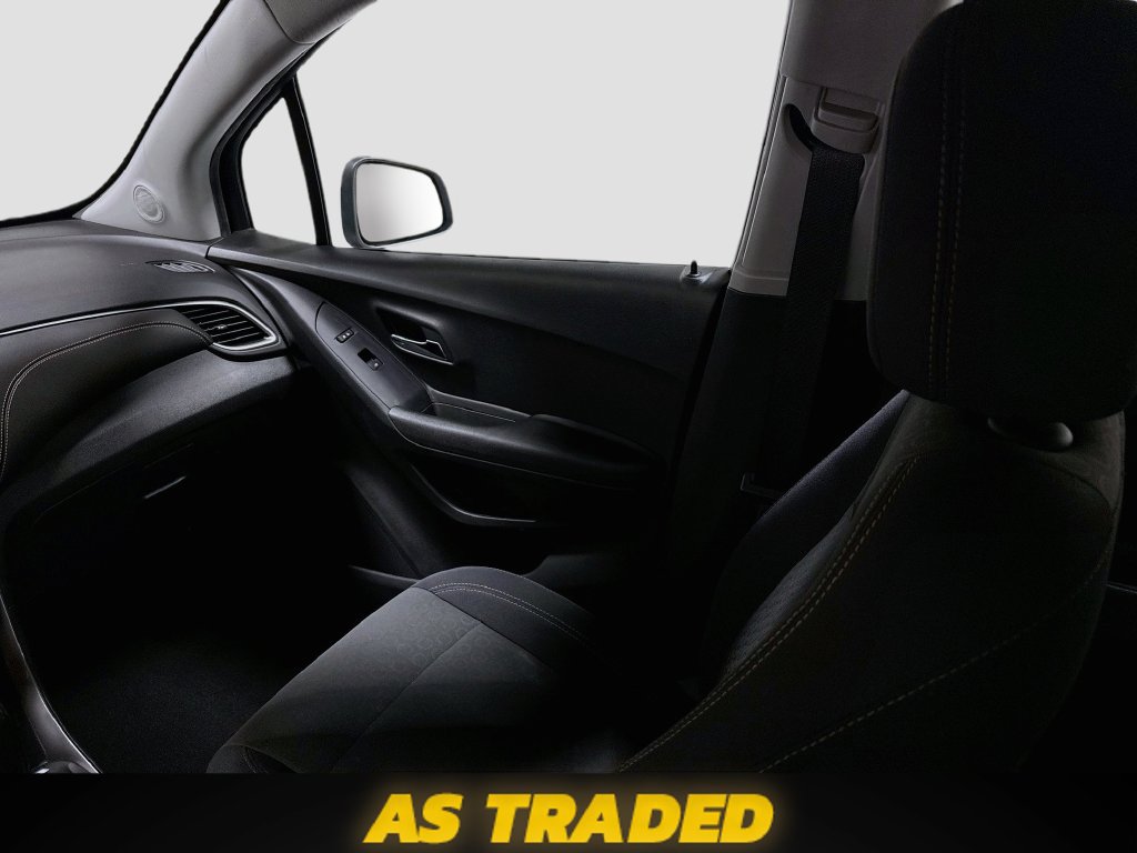Used 2019 Chevrolet Trax LS AWD/4WD image 23