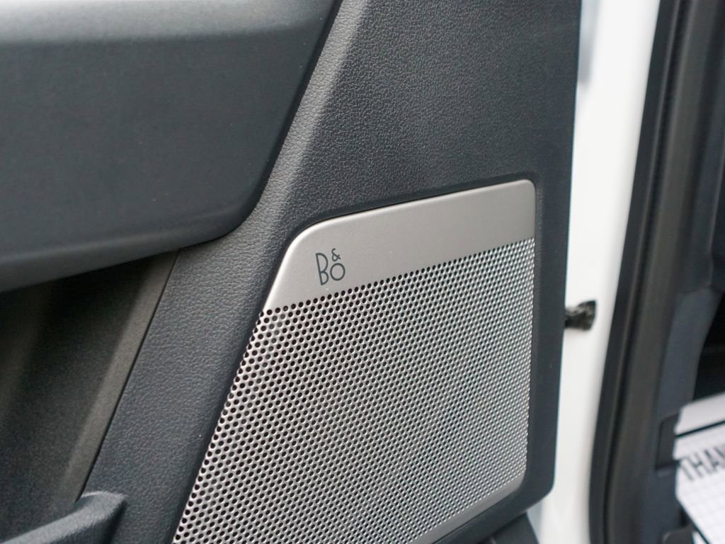 Used 2023 Ford F250 Lariat w/ Black Appearance Package image 23