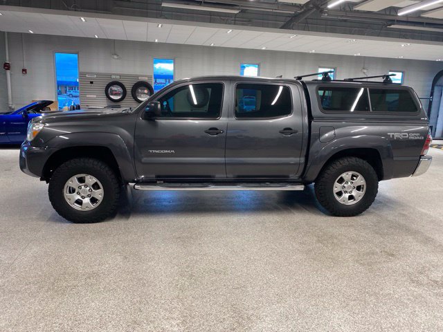 Used 2014 Toyota Tacoma 4x4 Double Cab w/ TRD Off-Road Package image 8