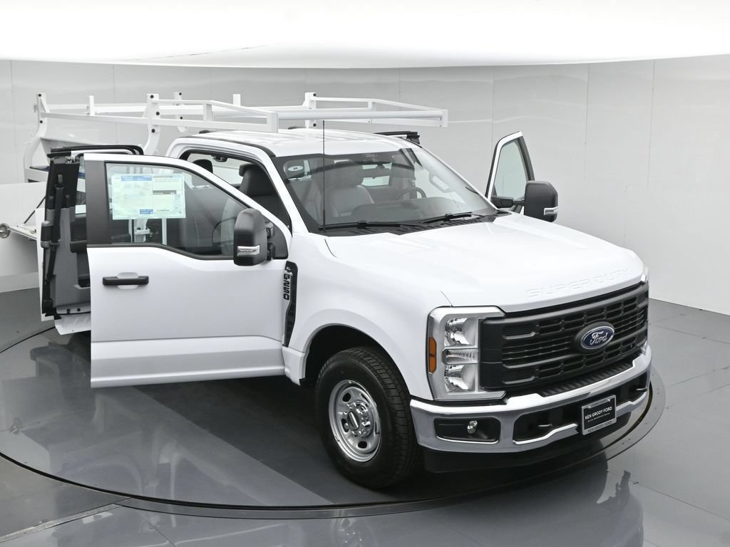 New 2026 Ford F250 XL w/ XL Chrome Package RWD image 68