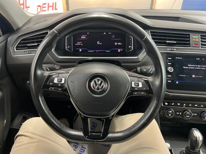 Used 2019 Volkswagen Tiguan SEL AWD/4WD image 25
