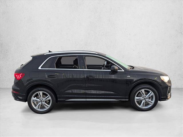 Certified 2022 Audi Q3 2.0T Premium Plus AWD/4WD image 4