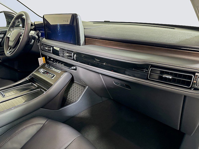 New 2026 Lincoln Aviator Reserve image 32