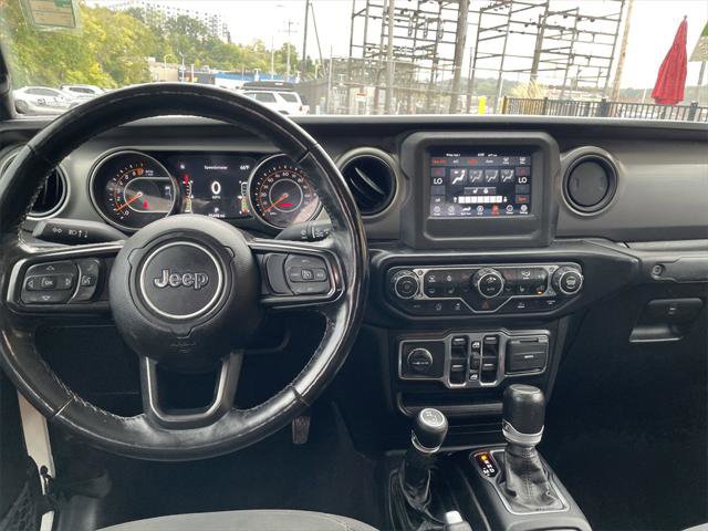 Certified 2021 Jeep Gladiator Willys image 15