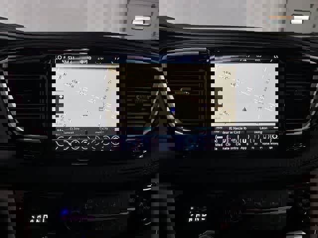 Used 2020 Chrysler Pacifica Limited w/ Advanced Safetytec Group FWD image 14