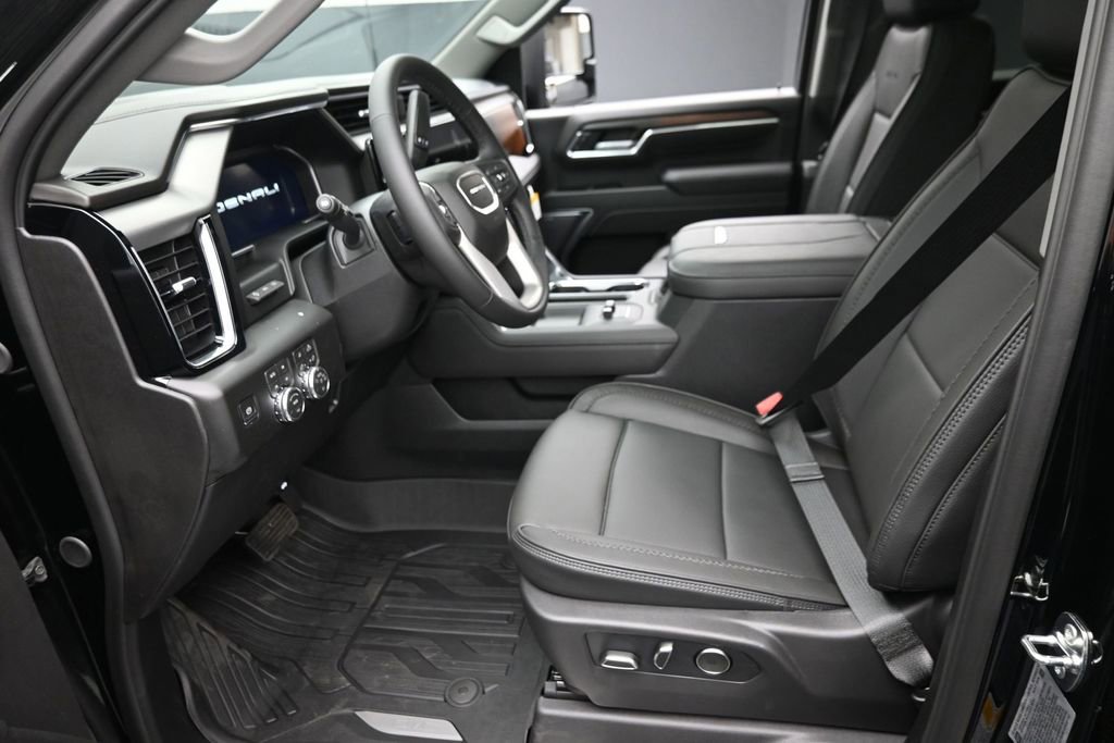 New 2026 GMC Sierra 2500 Denali w/ Denali Reserve Package AWD/4WD image 14