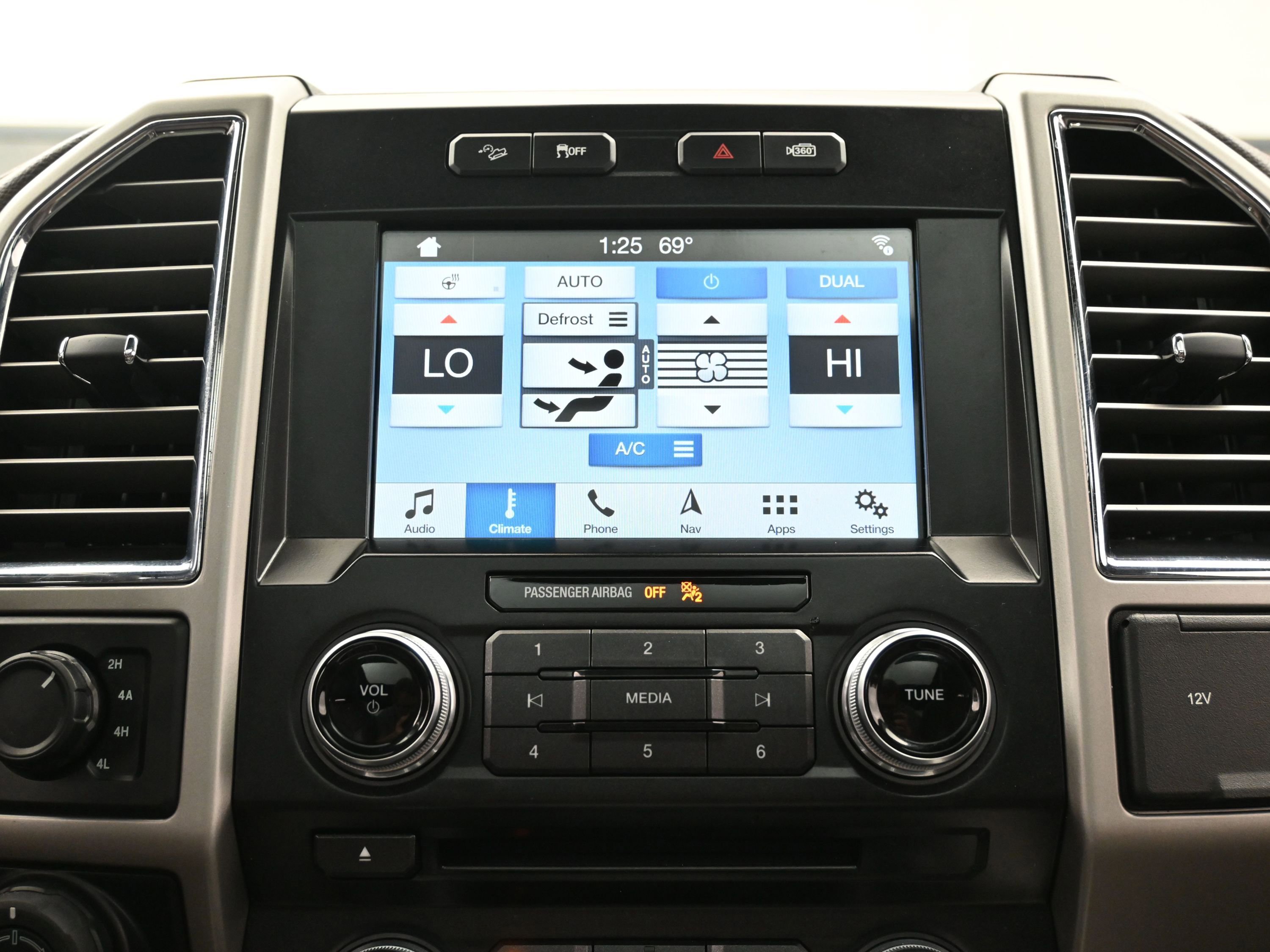 Used 2016 Ford F150 King Ranch w/ Equipment Group 601A Luxury image 35