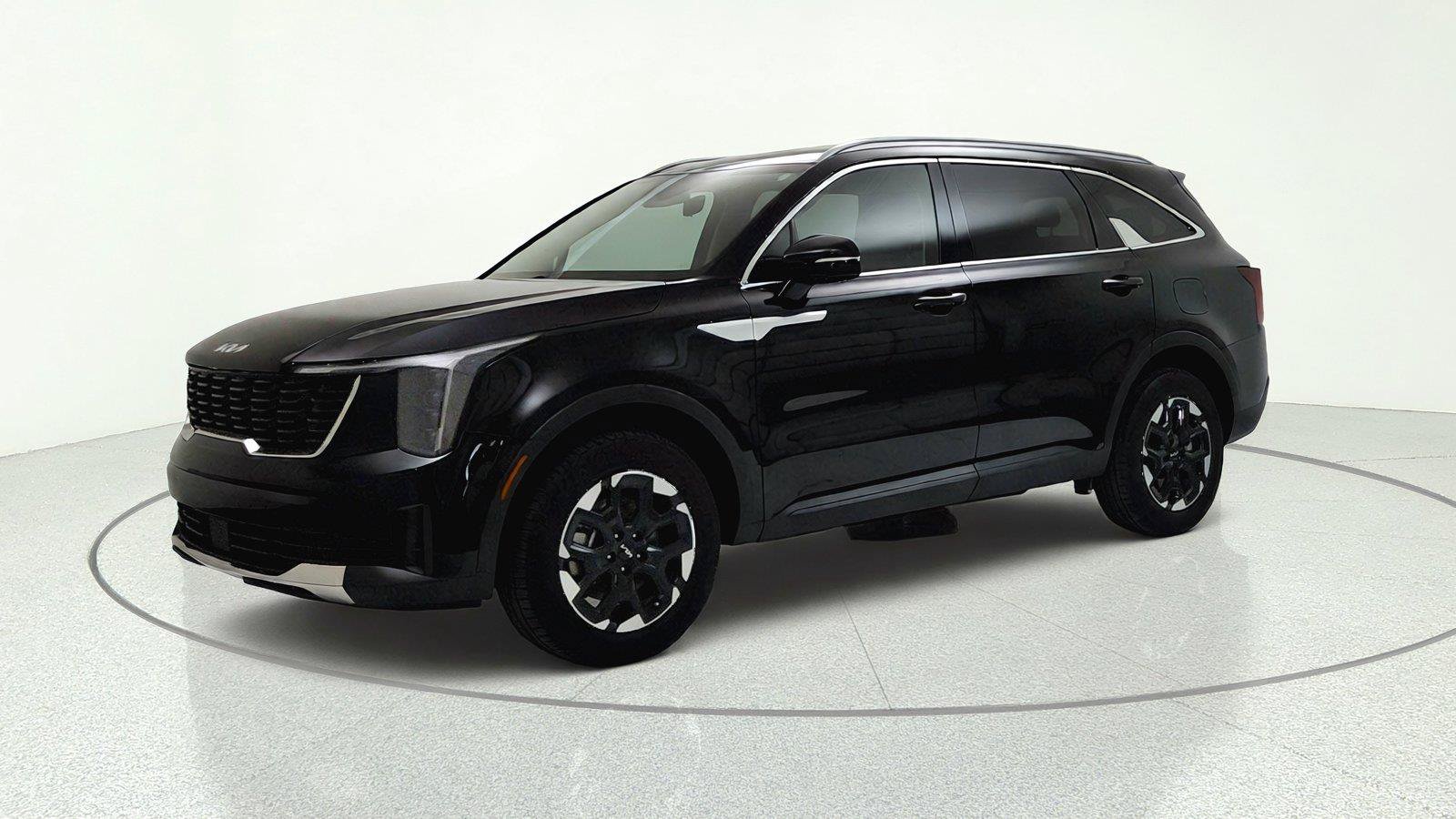 Used 2025 Kia Sorento S AWD/4WD image 5