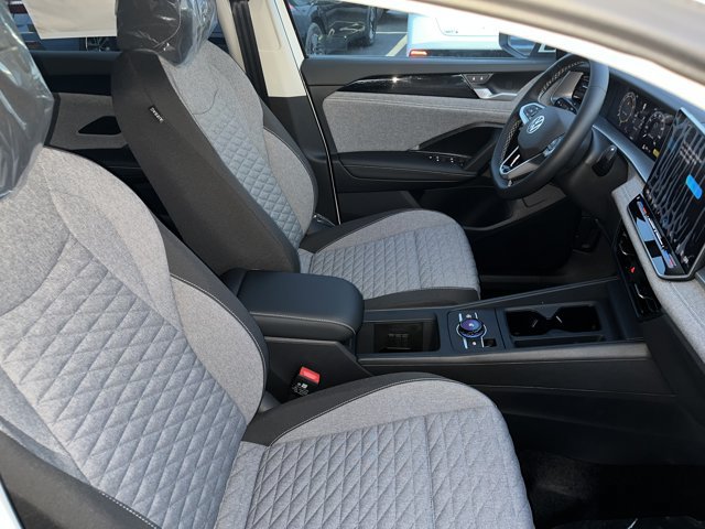 New 2026 Volkswagen Tiguan S AWD/4WD image 5