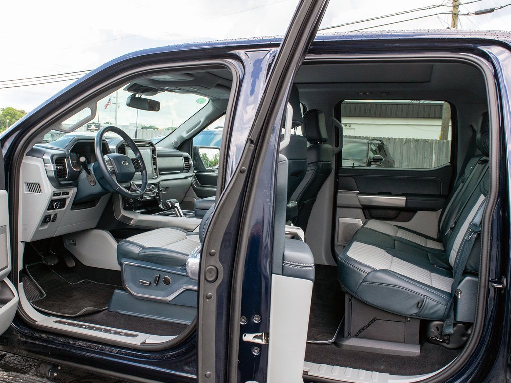 Used 2023 Ford F150 Limited image 10
