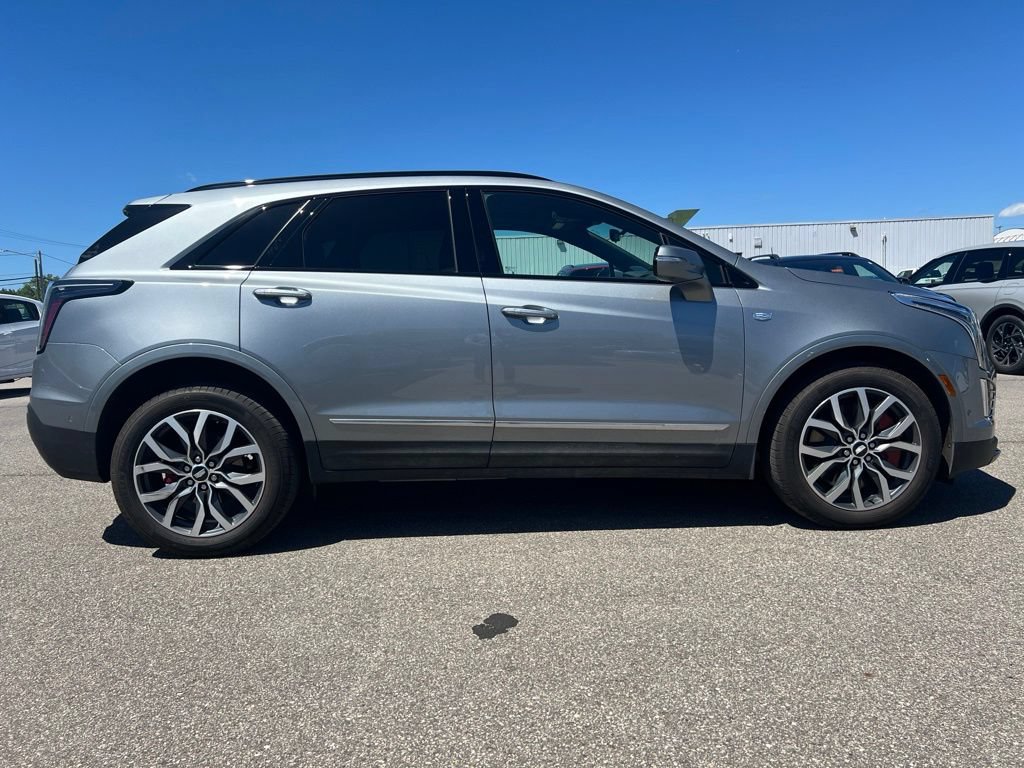 Used 2024 Cadillac XT5 Sportv w/ Technology Package AWD/4WD image 5