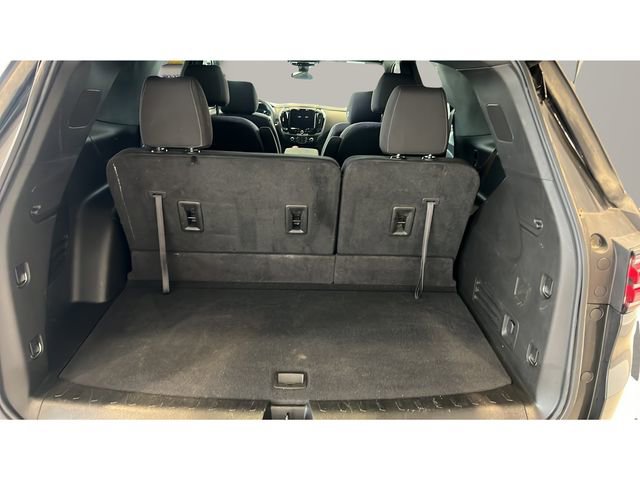 Used 2023 Chevrolet Traverse LT w/ LPO, Floor Liner Package image 32