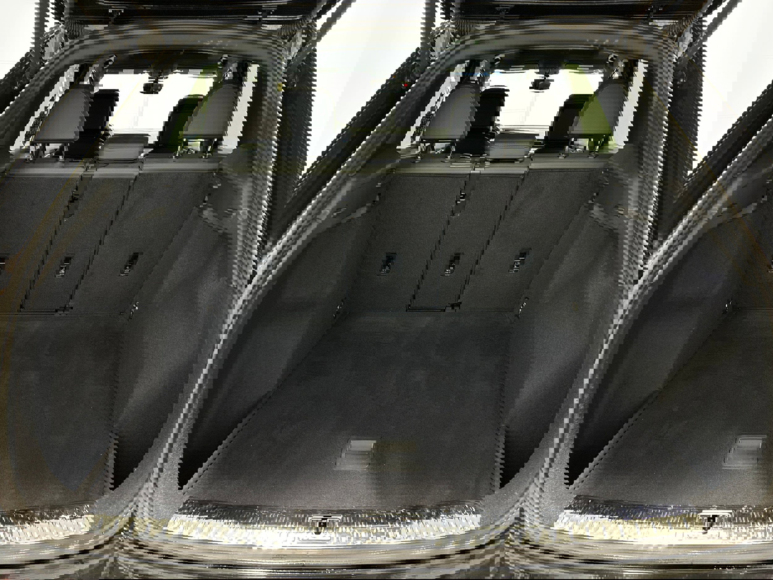 Used 2021 Audi Q3 2.0T Premium w/ Convenience Package image 30