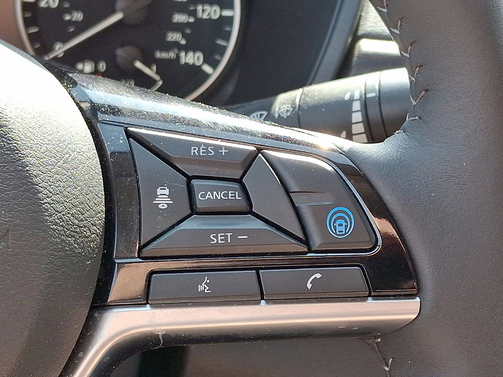 Used 2025 Nissan Altima 2.5 SL image 18