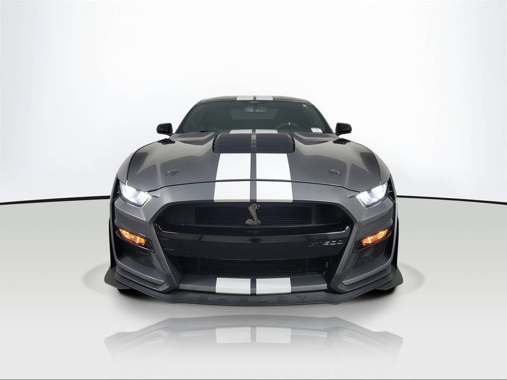 Used 2021 Ford Mustang Shelby GT500 w/ Technology Package RWD image 2