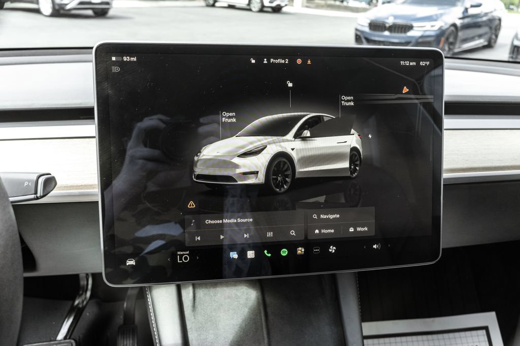 Used 2022 Tesla Model Y Long Range AWD/4WD image 15