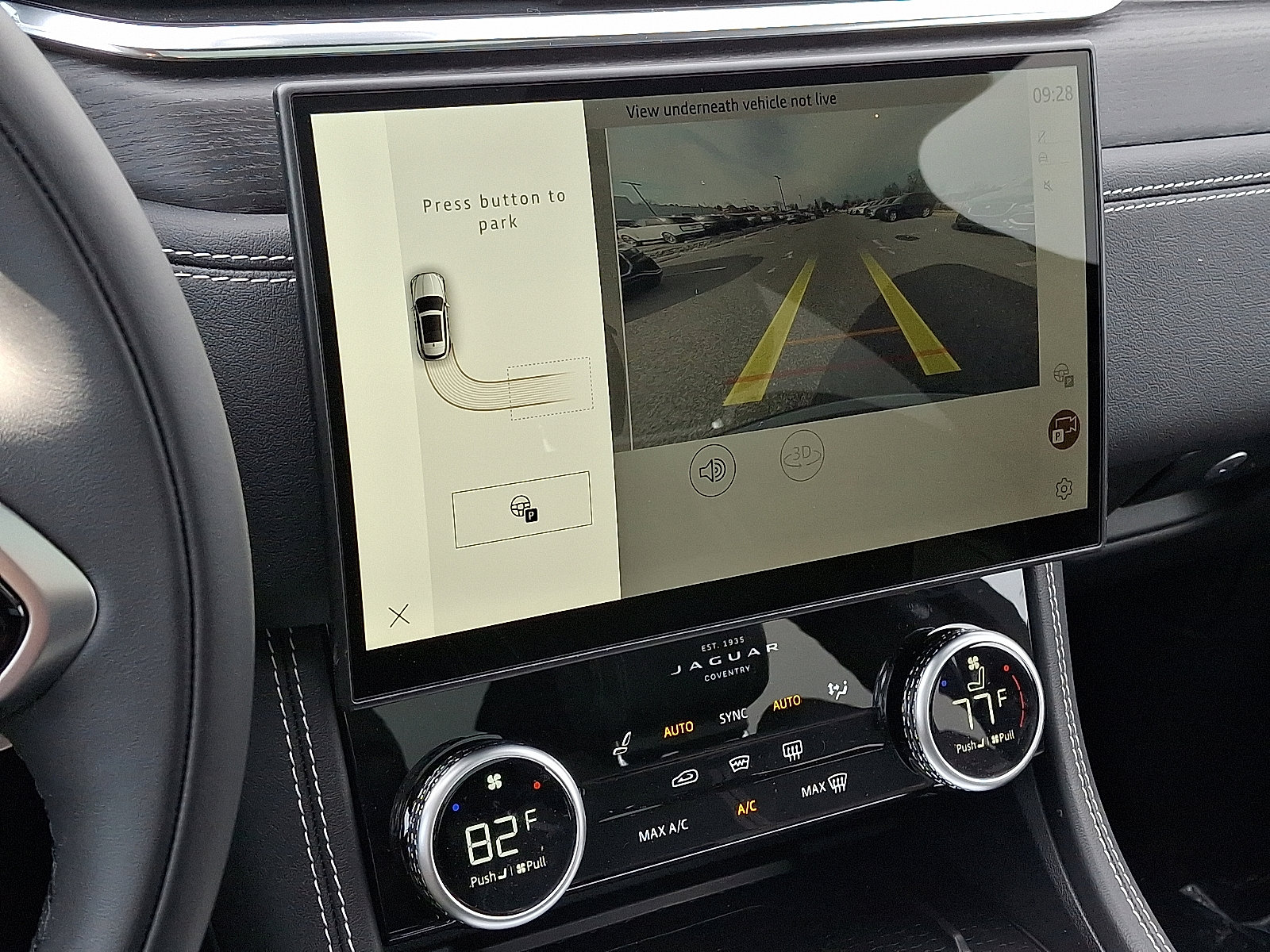 New 2025 Jaguar F-PACE R-Dynamic S image 16