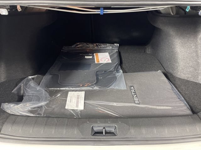 New 2026 Nissan Sentra SR w/ SR Premium Package FWD image 48