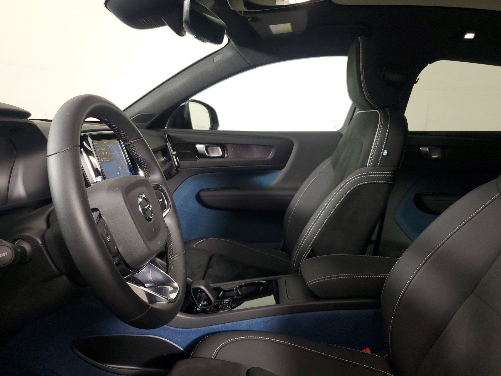 Certified 2023 Volvo C40 P8 Recharge Ultimate AWD/4WD image 22