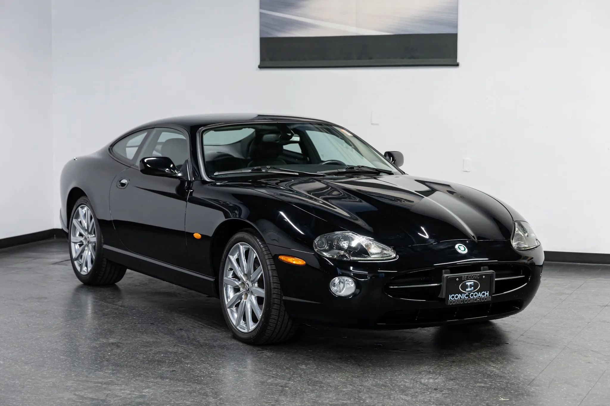 Used 2006 Jaguar XK8 Coupe image 2