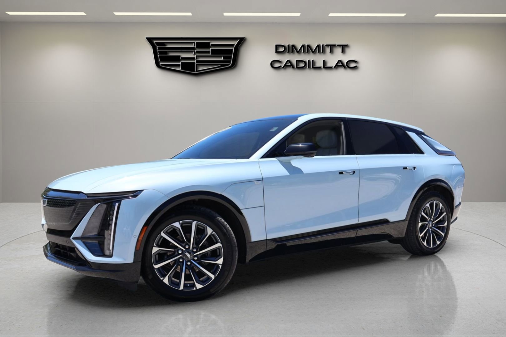 Certified 2024 Cadillac Lyriq Sport w/ LPO, Floor Liner Package AWD/4WD image 1