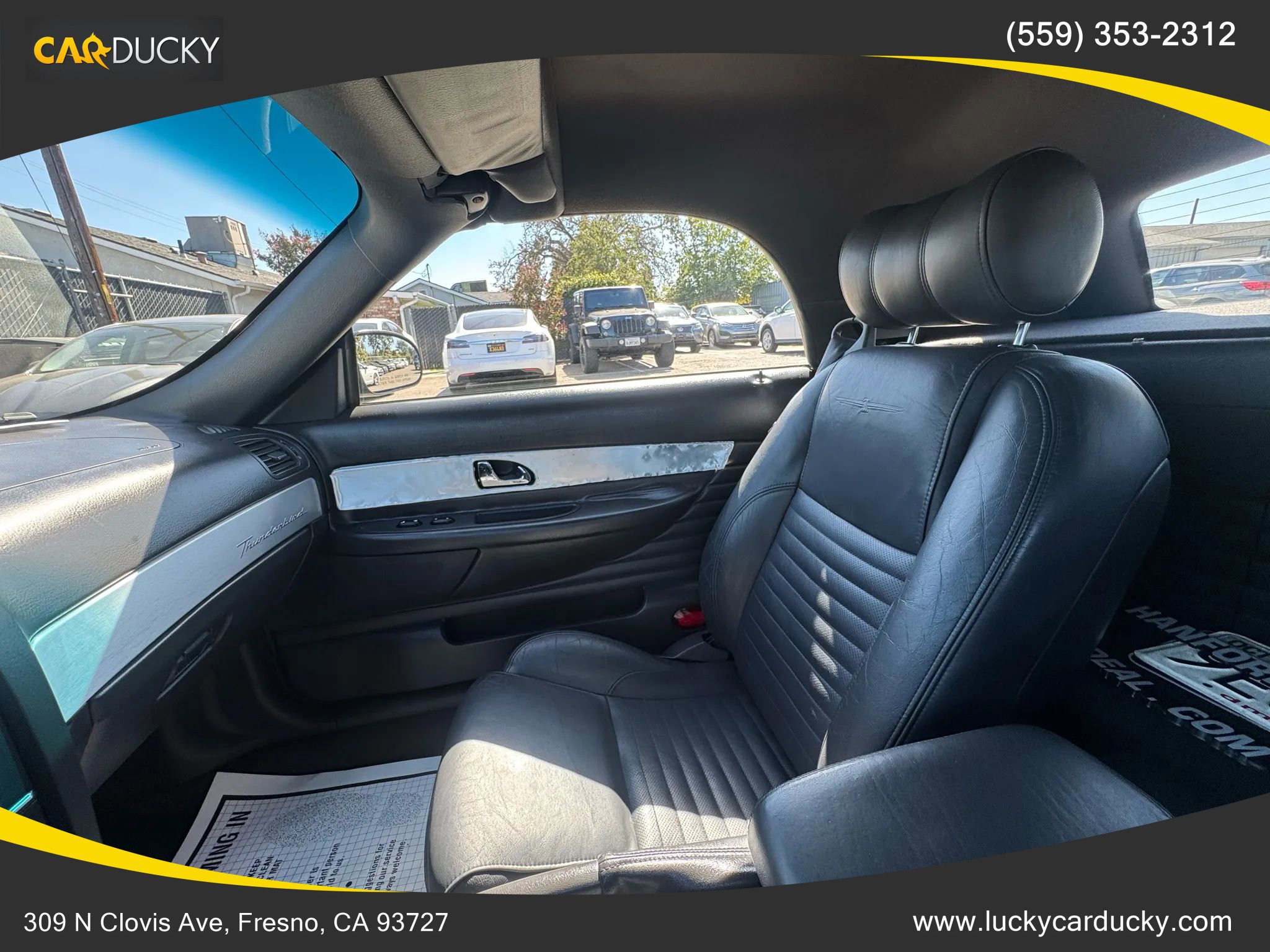 Used 2002 Ford Thunderbird image 16