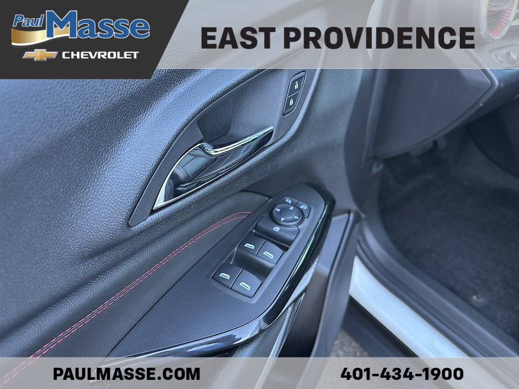 Certified 2024 Chevrolet Trax RS w/ Sunroof Package FWD image 10