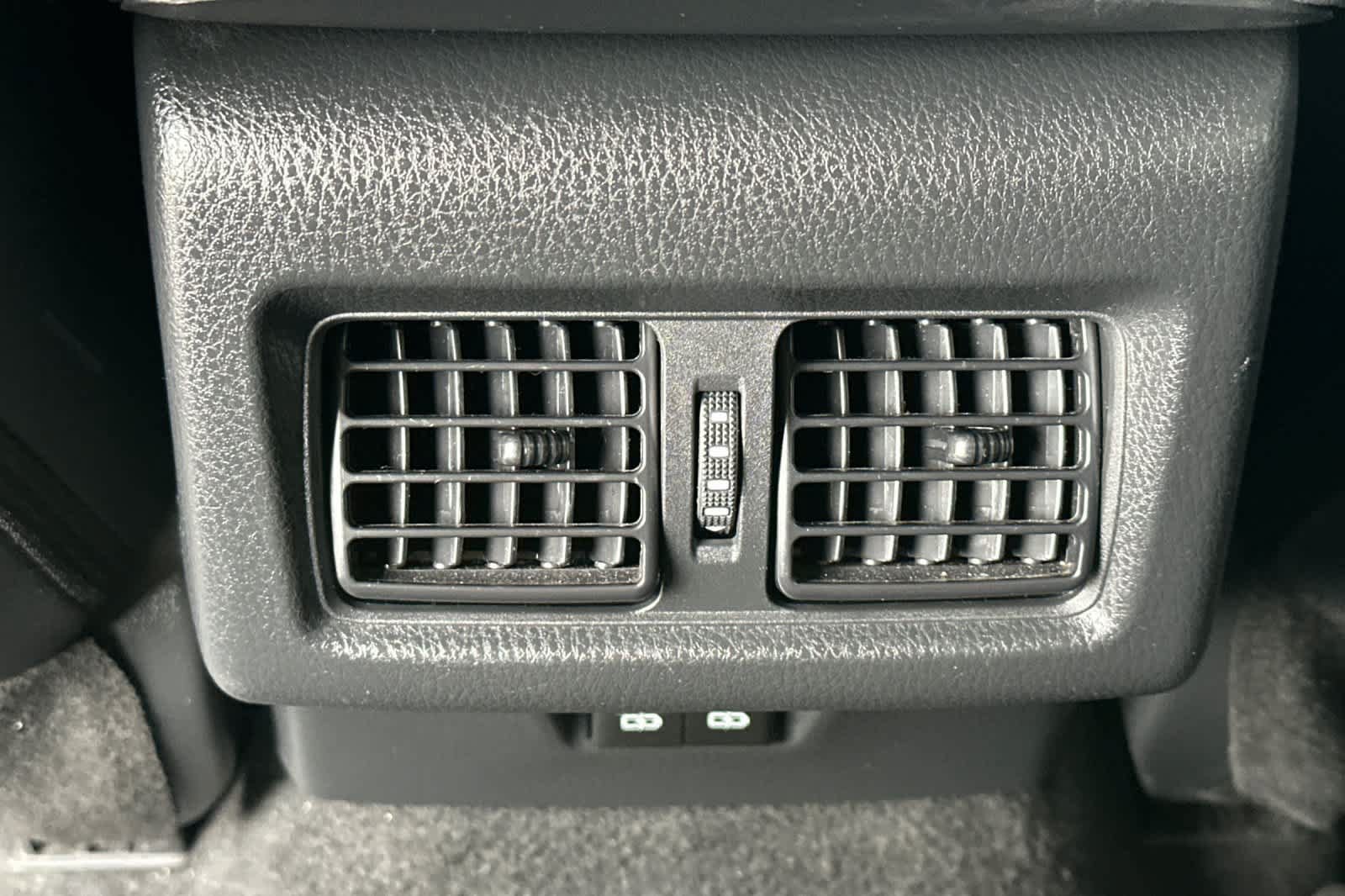 Certified 2025 Toyota Camry XLE AWD/4WD image 14