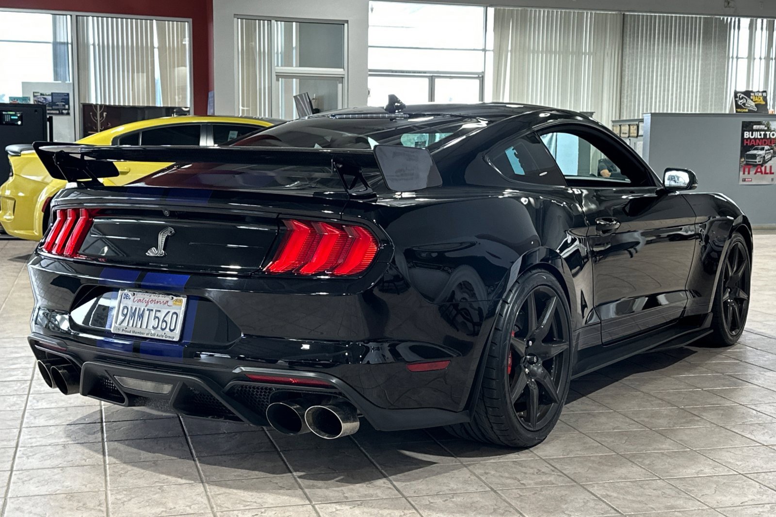 Used 2020 Ford Mustang Shelby GT500 w/ Carbon Fiber Track Pack image 6