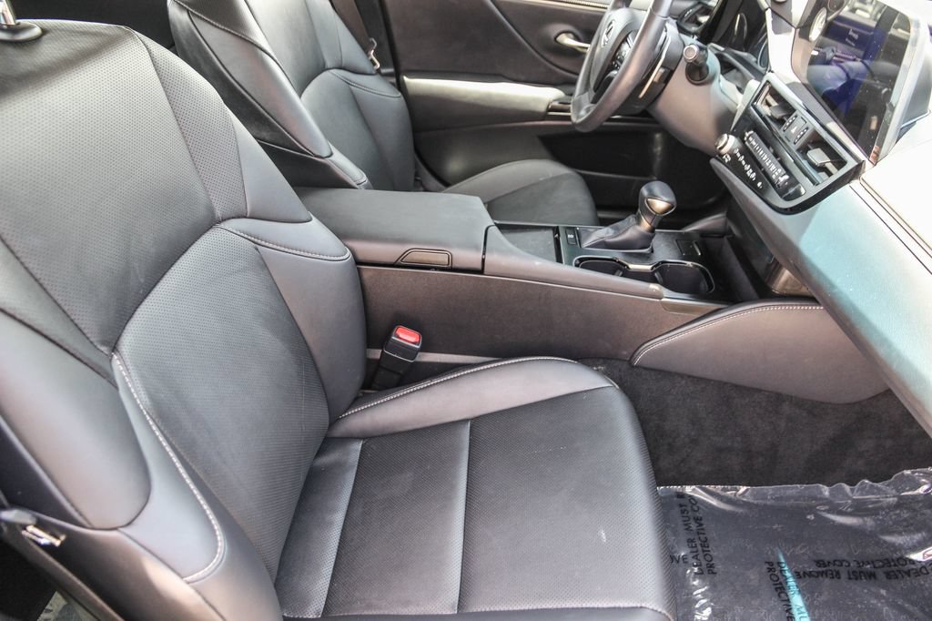 Certified 2023 Lexus ES 350 w/ Accessory Package (Z2) FWD image 18