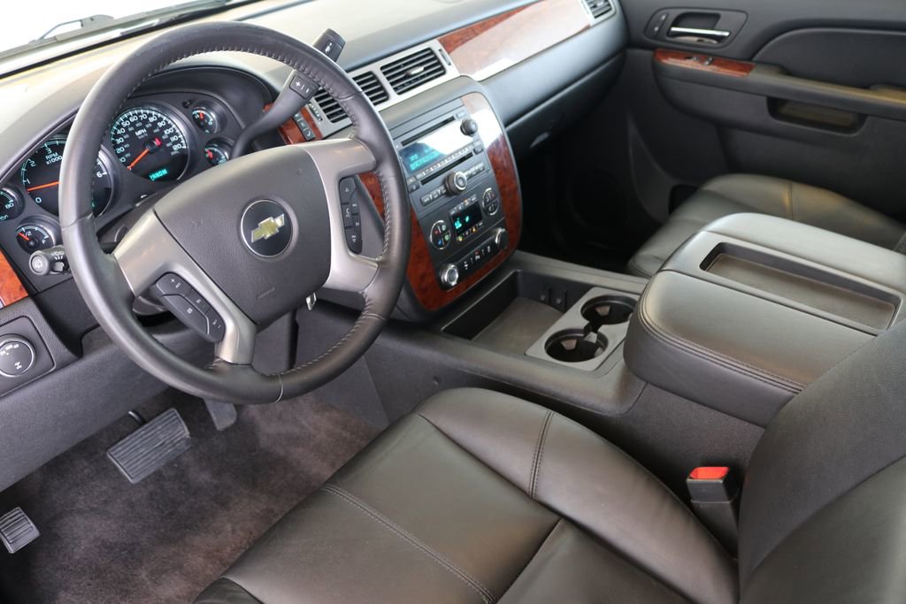Used 2014 Chevrolet Tahoe LT w/ Luxury Package image 19