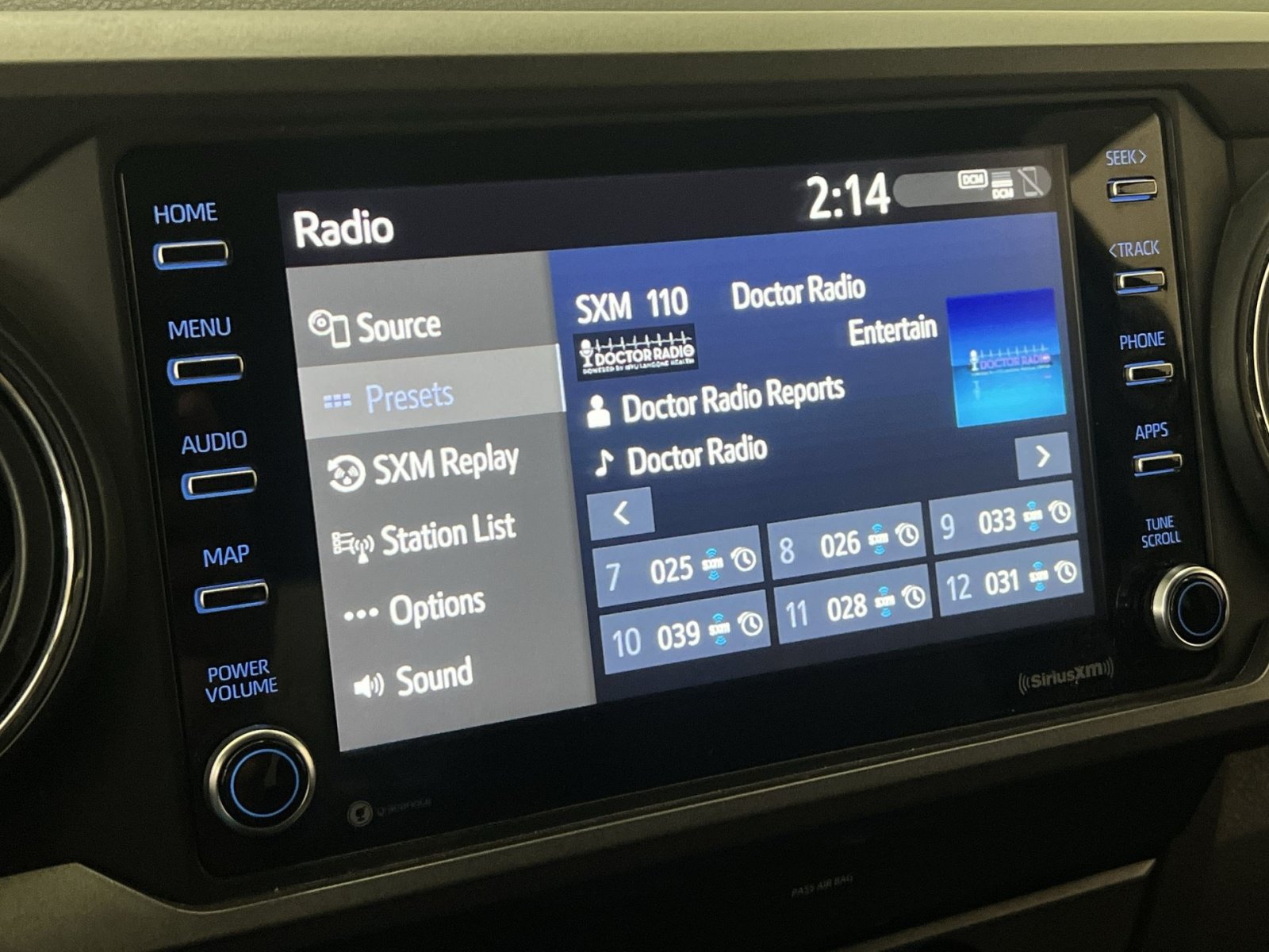 Used 2020 Toyota Tacoma TRD Sport AWD/4WD image 17