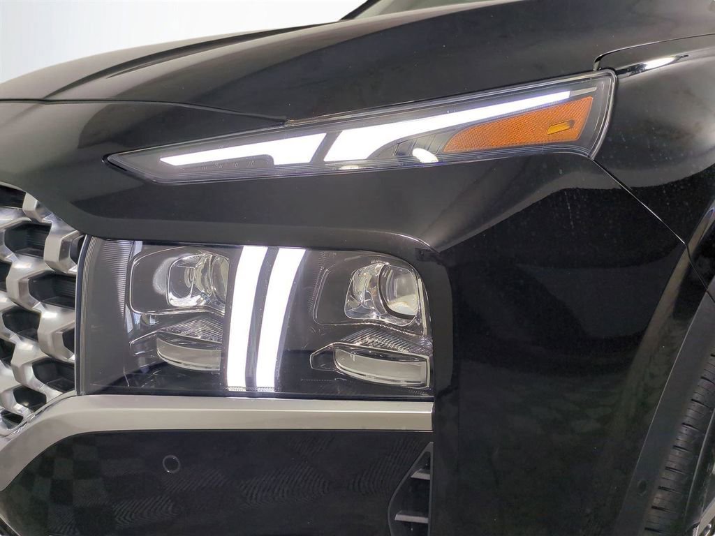 Certified 2023 Hyundai Santa Fe Limited image 10