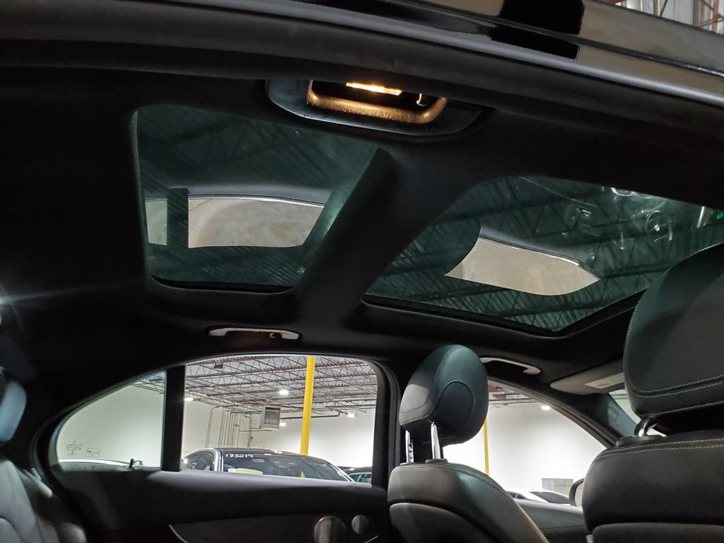 Used 2015 Mercedes-Benz C 300 4MATIC Sedan image 24