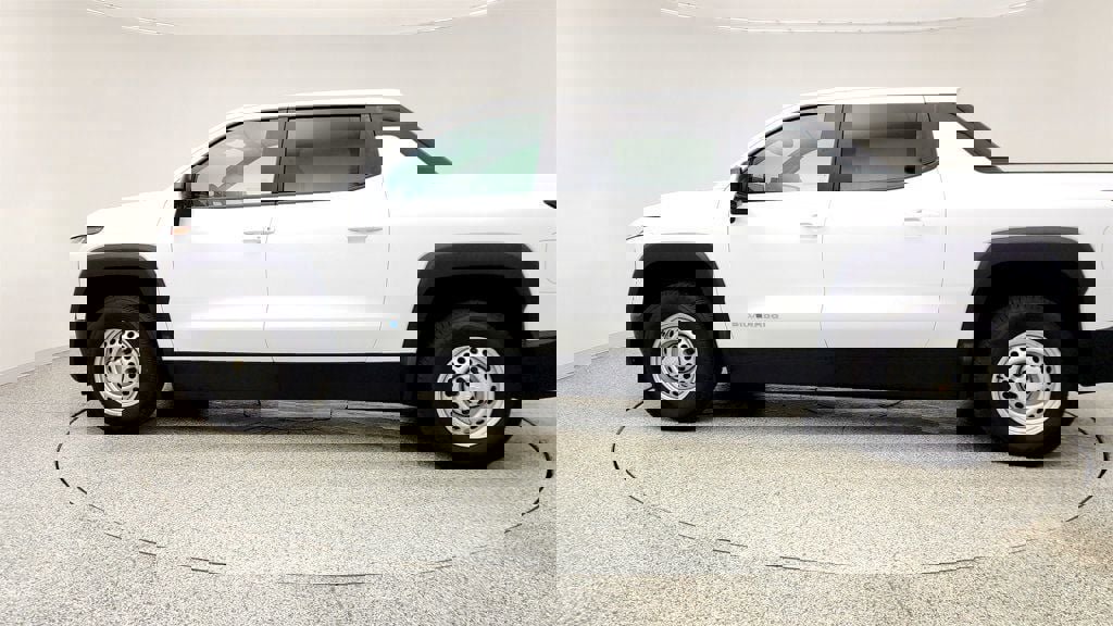 Used 2024 Chevrolet Silverado EV W/T AWD/4WD image 8