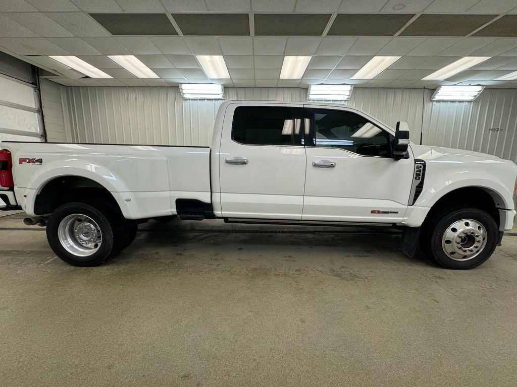 Used 2023 Ford F450 Limited w/ FX4 Off-Road Package AWD/4WD image 5