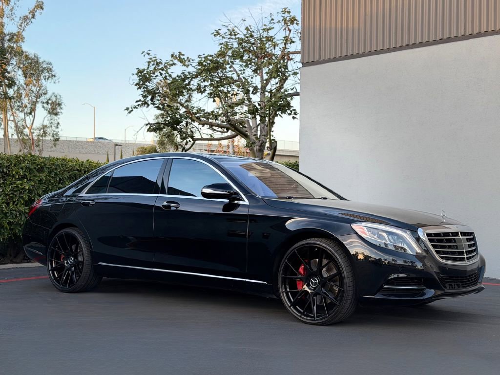 Used 2015 Mercedes-Benz S 550 Sedan image 3